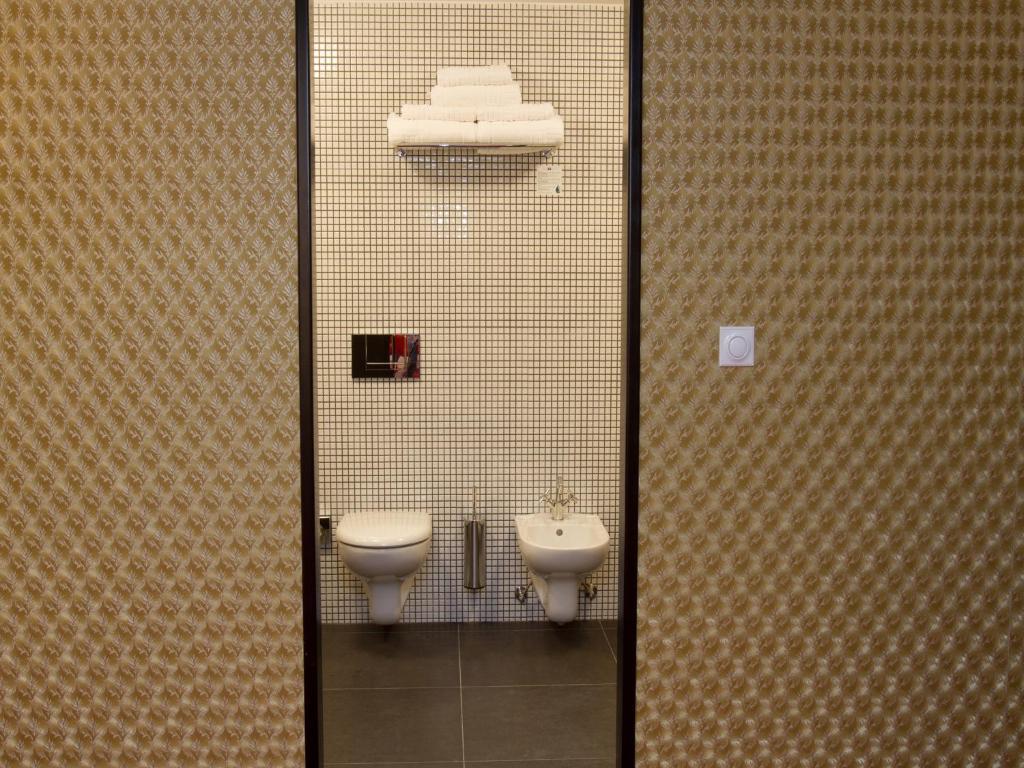 Ea Hotel Tereziansky Dvur Hradec Králové Exterior foto