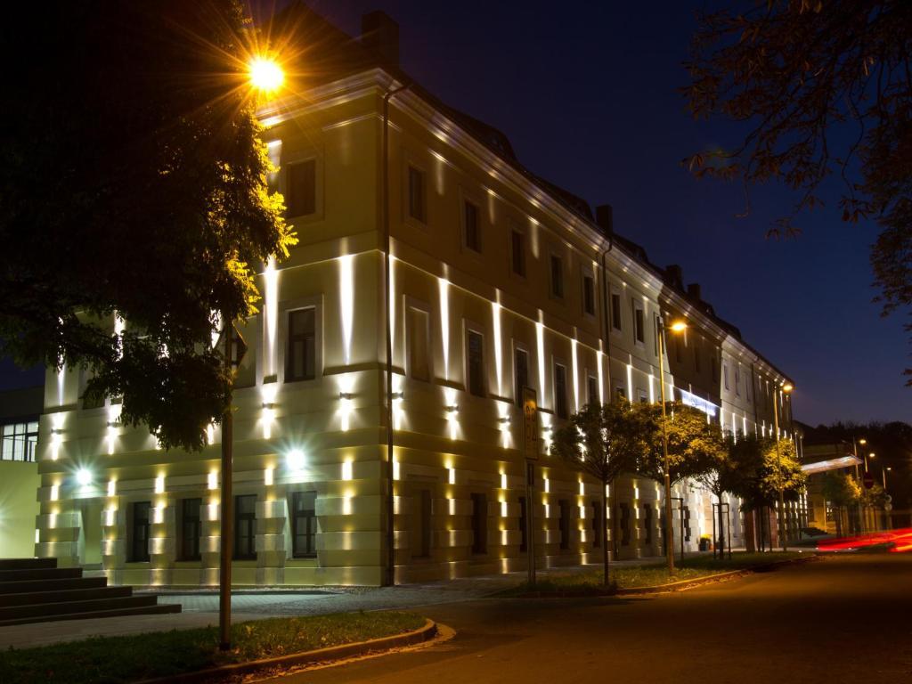 Ea Hotel Tereziansky Dvur Hradec Králové Exterior foto